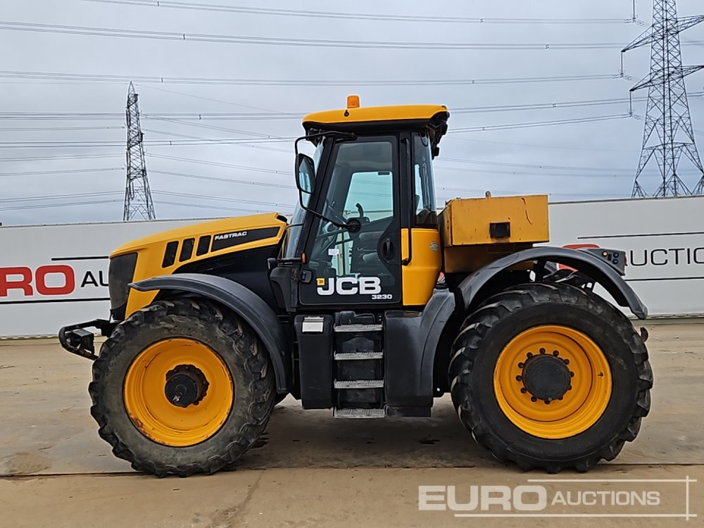 2014 JCB Fastrac 3230 - Trator: foto 2 2014 JCB Fastrac 3230 - Trator: foto 2