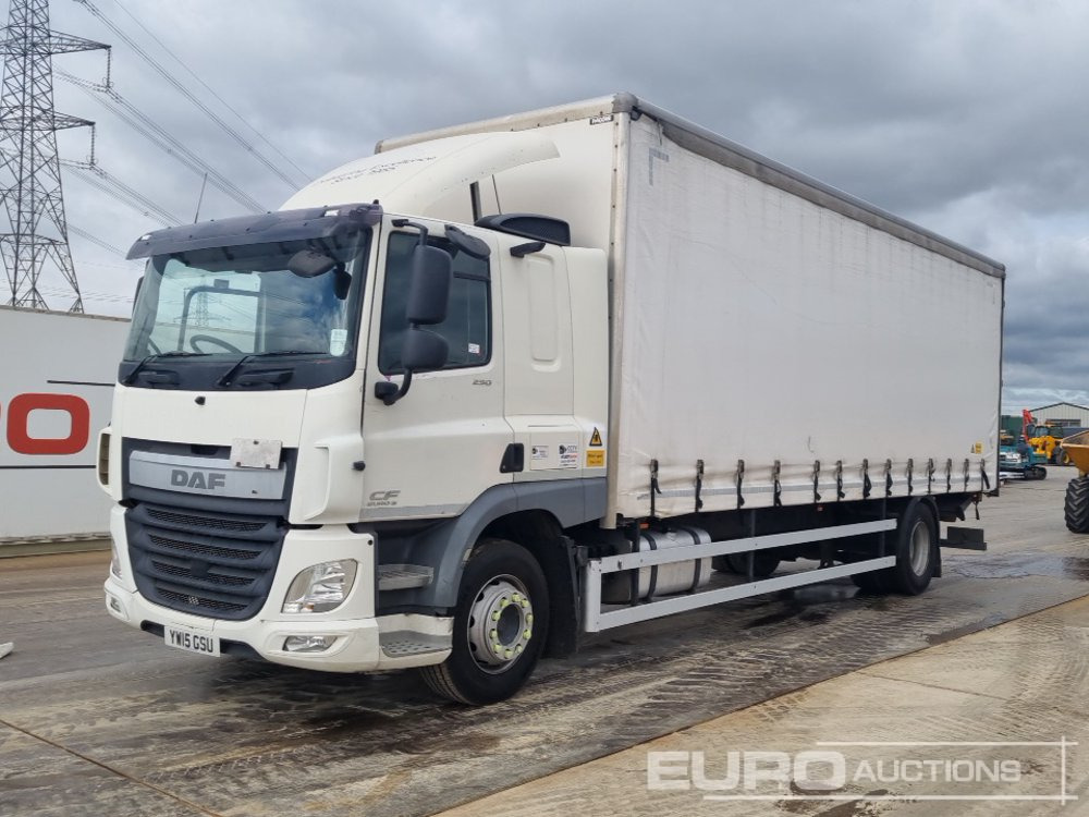 2015 DAF CF250 - Camião de lona: foto 1 2015 DAF CF250 - Camião de lona: foto 1