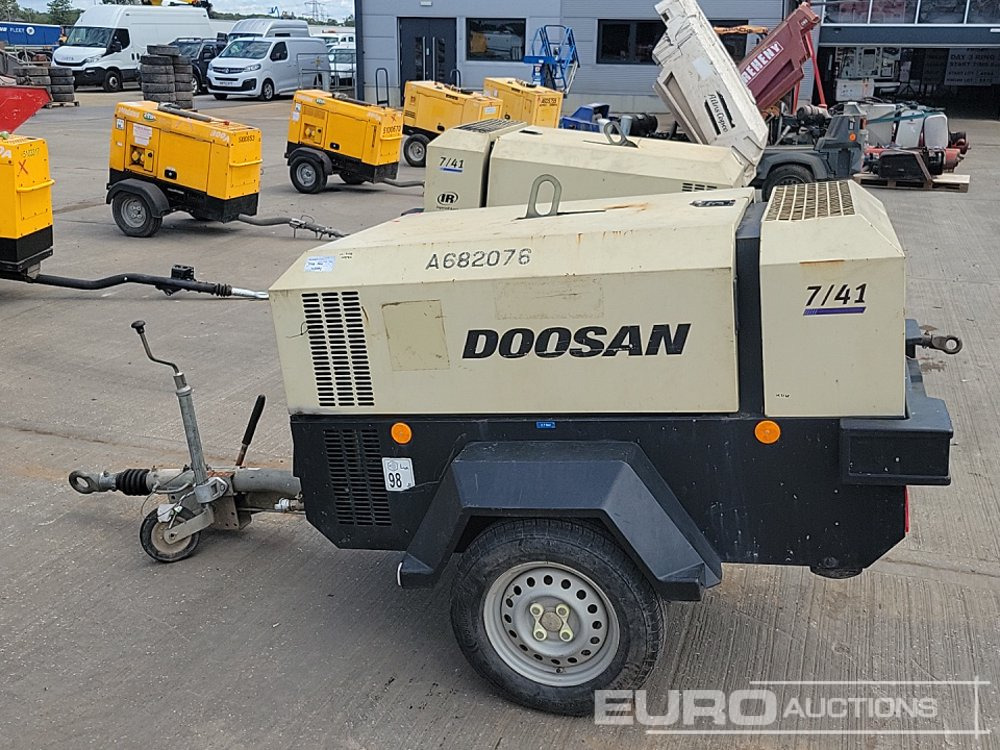 2015 Doosan 741 - Compressor de ar: foto 2 2015 Doosan 741 - Compressor de ar: foto 2