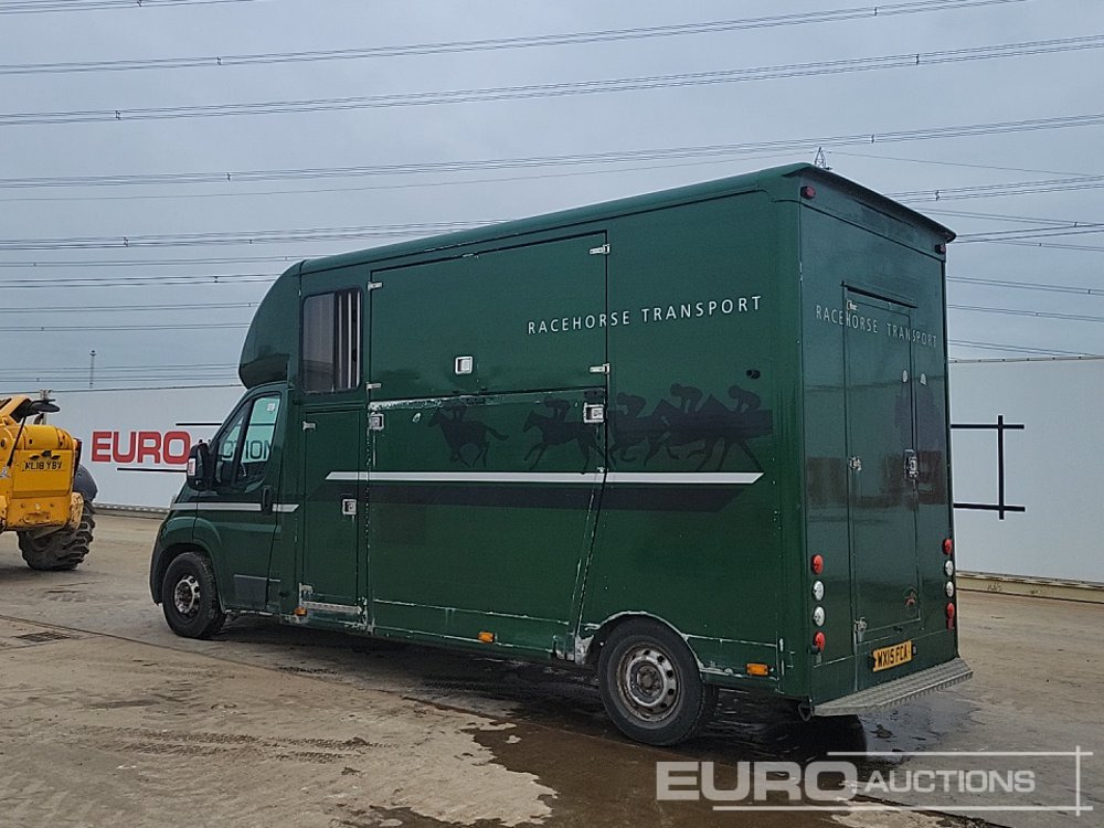 2015 Fiat Ducato 35 Multijet - Camião transporte de gado: foto 3 2015 Fiat Ducato 35 Multijet - Camião transporte de gado: foto 3
