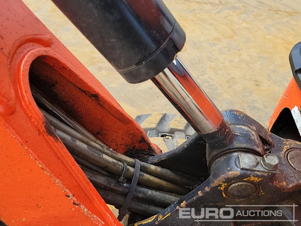 Mini escavadeira 2015 Kubota K008-3: foto 36