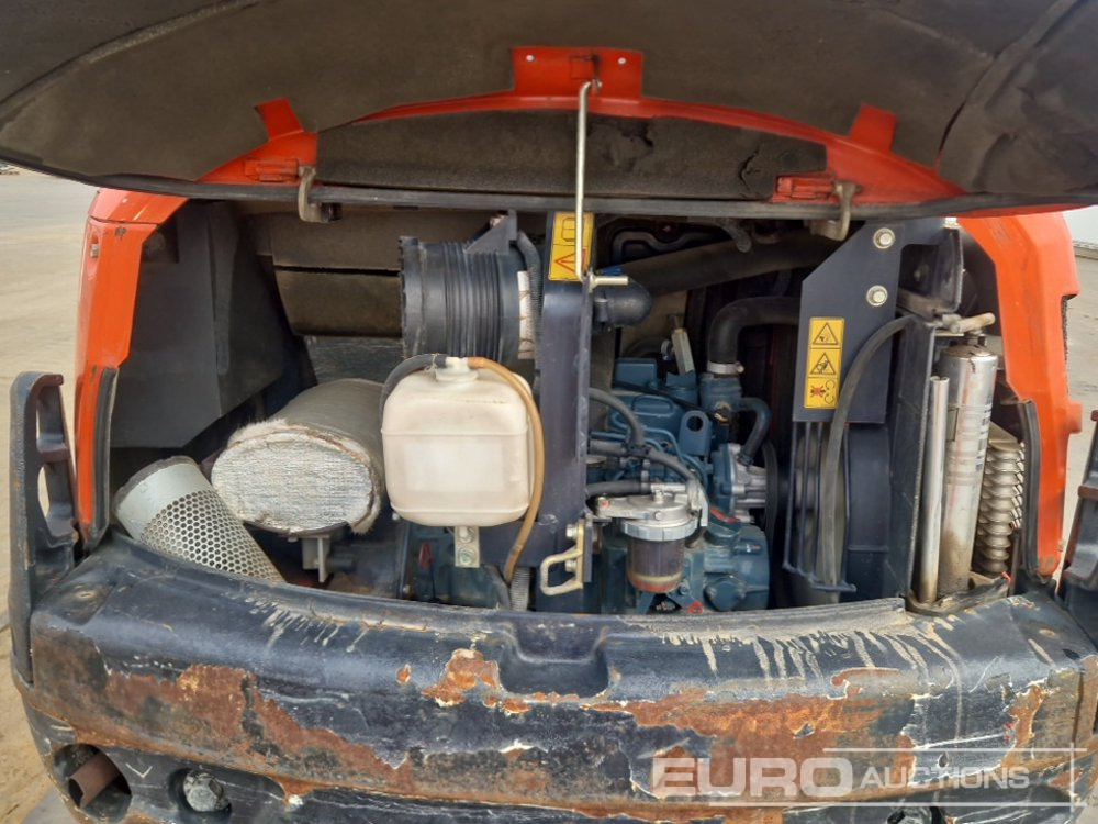 Mini escavadeira 2015 Kubota KX61-3: foto 39