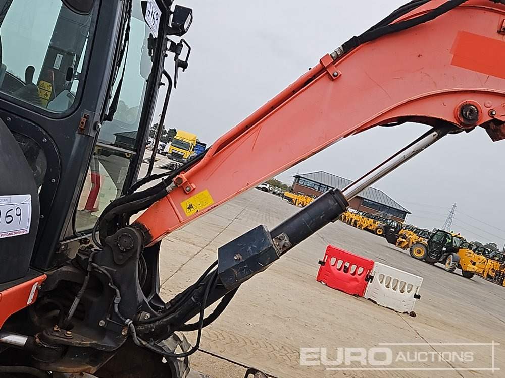 Mini escavadeira 2015 Kubota U48-4: foto 23 Mini escavadeira 2015 Kubota U48-4: foto 23