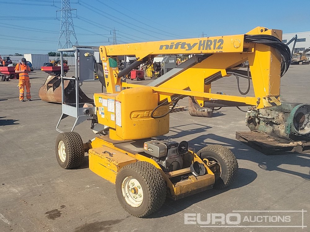 2015 Niftylift HR12NDE - Plataforma aérea: foto 3 2015 Niftylift HR12NDE - Plataforma aérea: foto 3