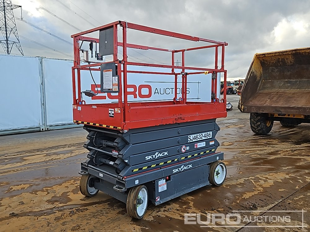 2015 SkyJack SJ4632 - Plataforma de Tijera/ Plataforma de tesoura: foto 1 2015 SkyJack SJ4632 - Plataforma de Tijera/ Plataforma de tesoura: foto 1