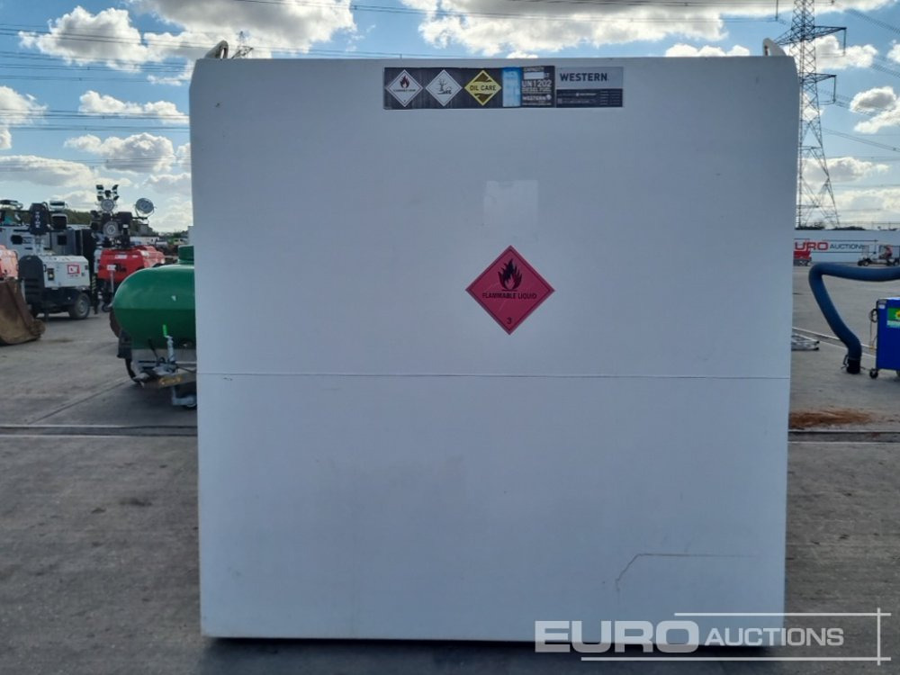 2015 Western 9000 Litre - Depósito de armazenamento: foto 4 2015 Western 9000 Litre - Depósito de armazenamento: foto 4