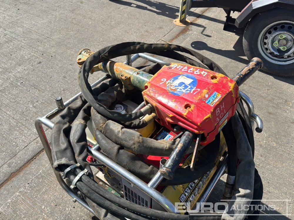 2016 Atlas Copco LR13-30 - Máquina de asfalto: foto 5 2016 Atlas Copco LR13-30 - Máquina de asfalto: foto 5