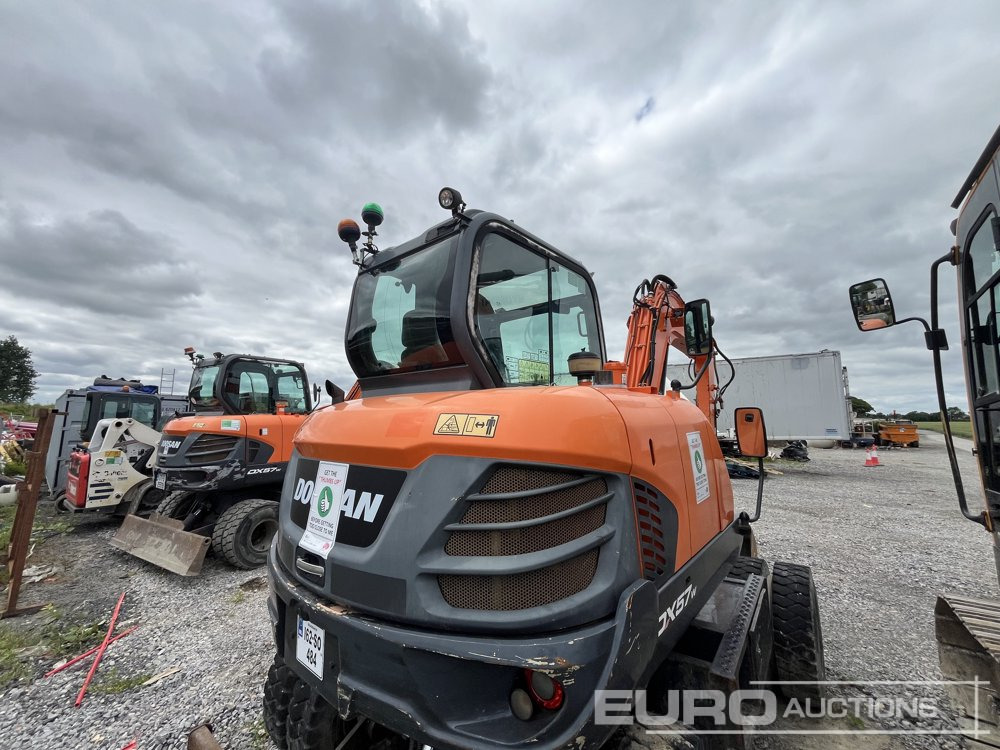 2016 Doosan DX57W-5 - Escavadeira de rodas: foto 5 2016 Doosan DX57W-5 - Escavadeira de rodas: foto 5
