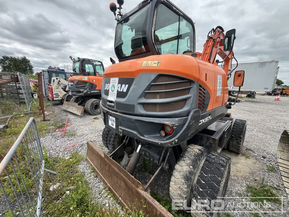 2016 Doosan DX57W-5 - Escavadeira de rodas: foto 4 2016 Doosan DX57W-5 - Escavadeira de rodas: foto 4