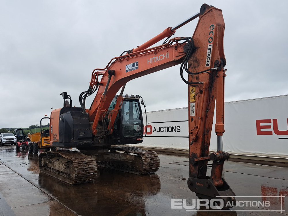 Escavadora de rastos 2016 Hitachi ZX225USLC-5B: foto 7