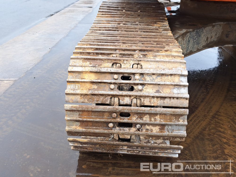 Escavadora de rastos 2016 Hitachi ZX225USLC-5B: foto 23