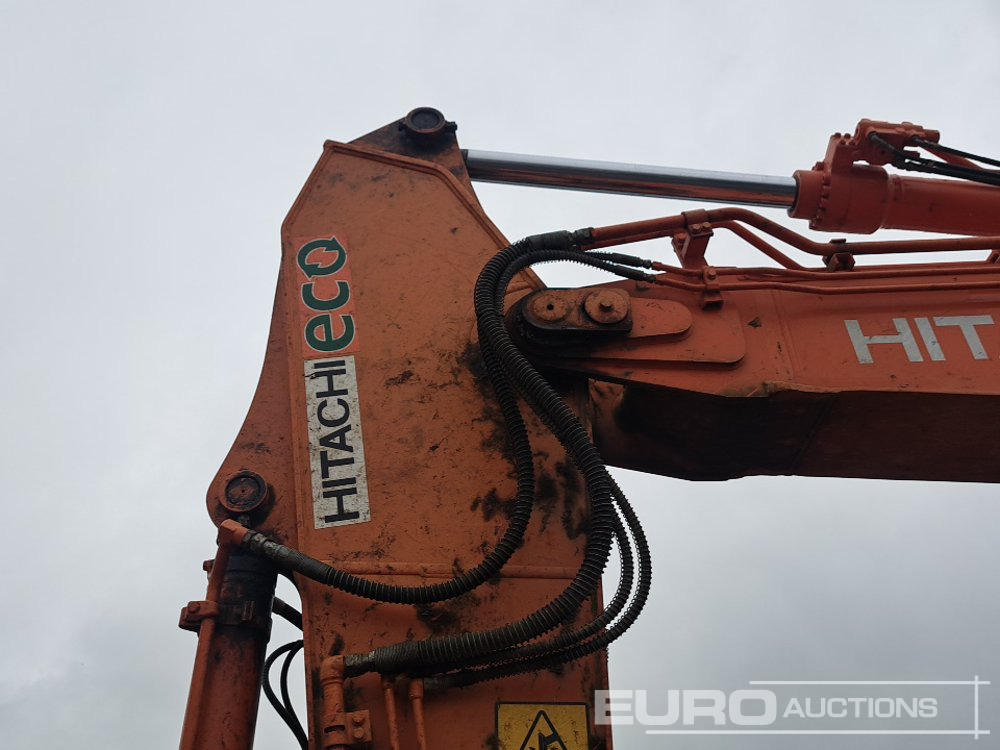 Escavadora de rastos 2016 Hitachi ZX225USLC-5B: foto 12