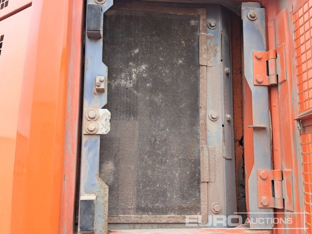 Escavadora de rastos 2016 Hitachi ZX225USLC-5B: foto 46