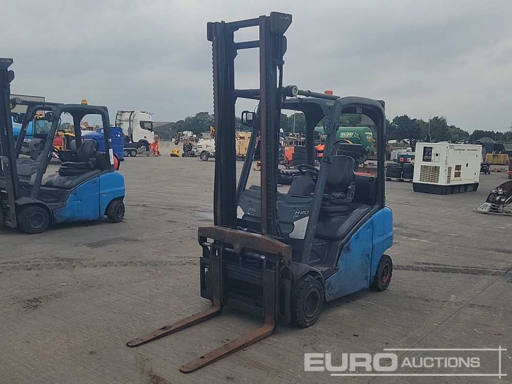 2016 Linde H20T-01 - Empilhadeira a gás: foto 1 2016 Linde H20T-01 - Empilhadeira a gás: foto 1