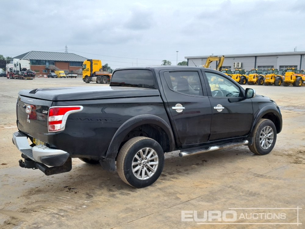 2016 Mitsubishi L200 - Pick-up: foto 5 2016 Mitsubishi L200 - Pick-up: foto 5