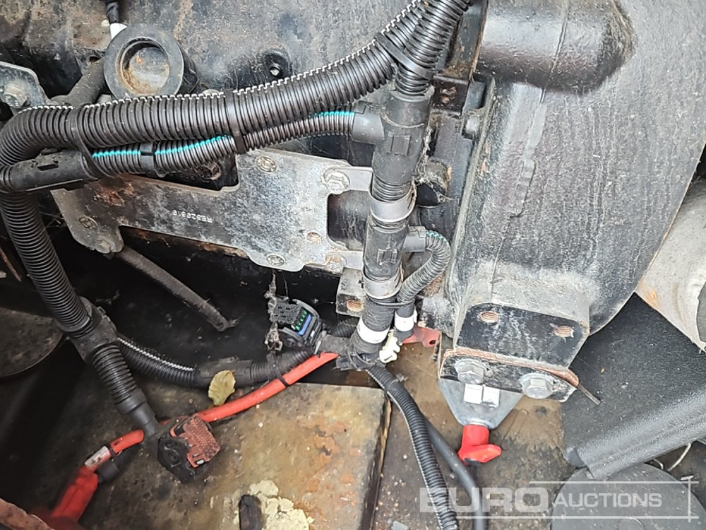 Gerador elétrico 2016 SDMO R110C3: foto 14