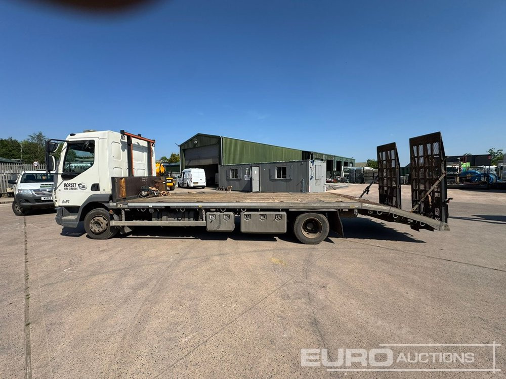 2017 DAF LF180 - Camião de caixa aberta/ Plataforma: foto 2 2017 DAF LF180 - Camião de caixa aberta/ Plataforma: foto 2