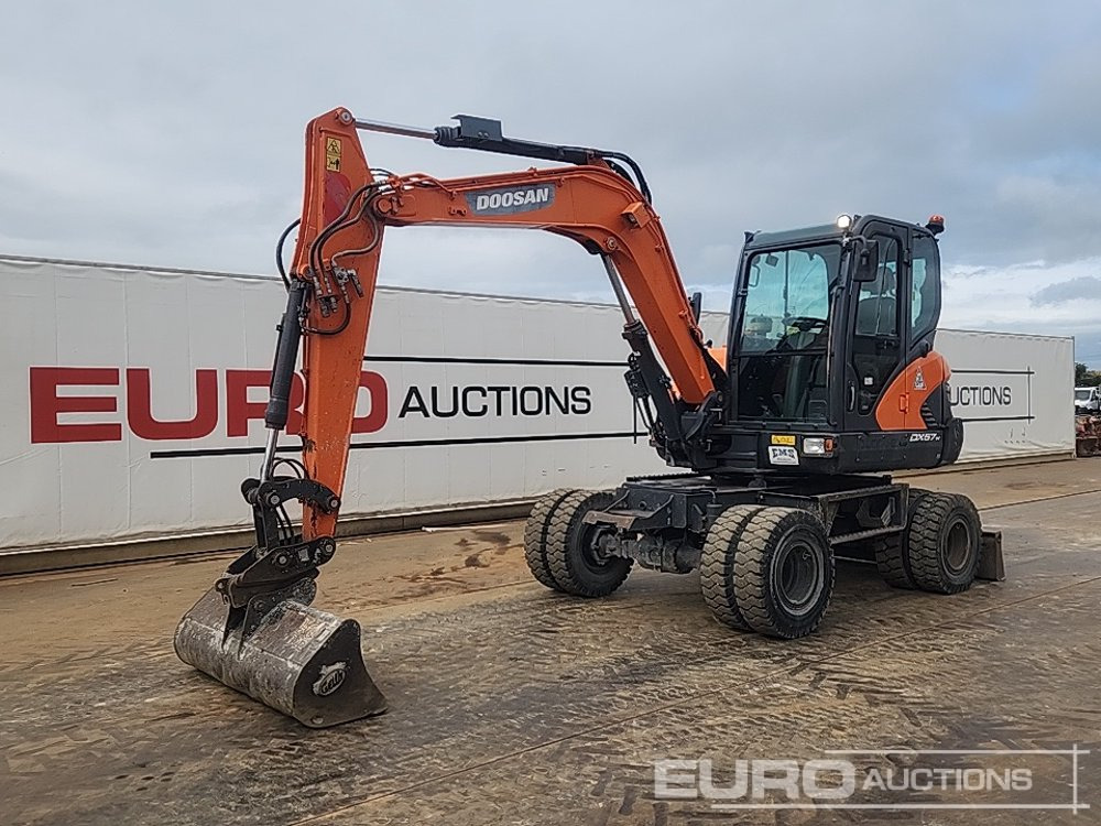 2017 Doosan DX57W-5 - Escavadeira de rodas: foto 1 2017 Doosan DX57W-5 - Escavadeira de rodas: foto 1