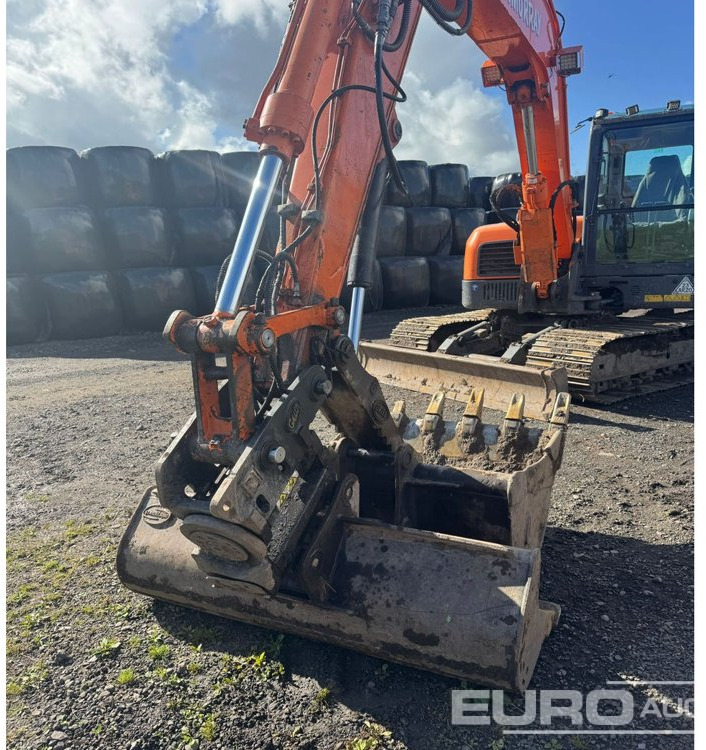 2017 Doosan DX85R-3 - Mini escavadeira: foto 2 2017 Doosan DX85R-3 - Mini escavadeira: foto 2