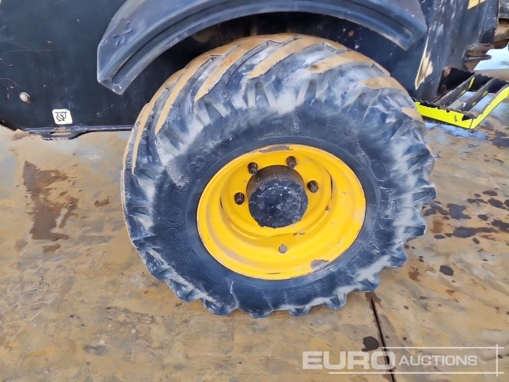 Tombador 2017 JCB 3TST: foto 11