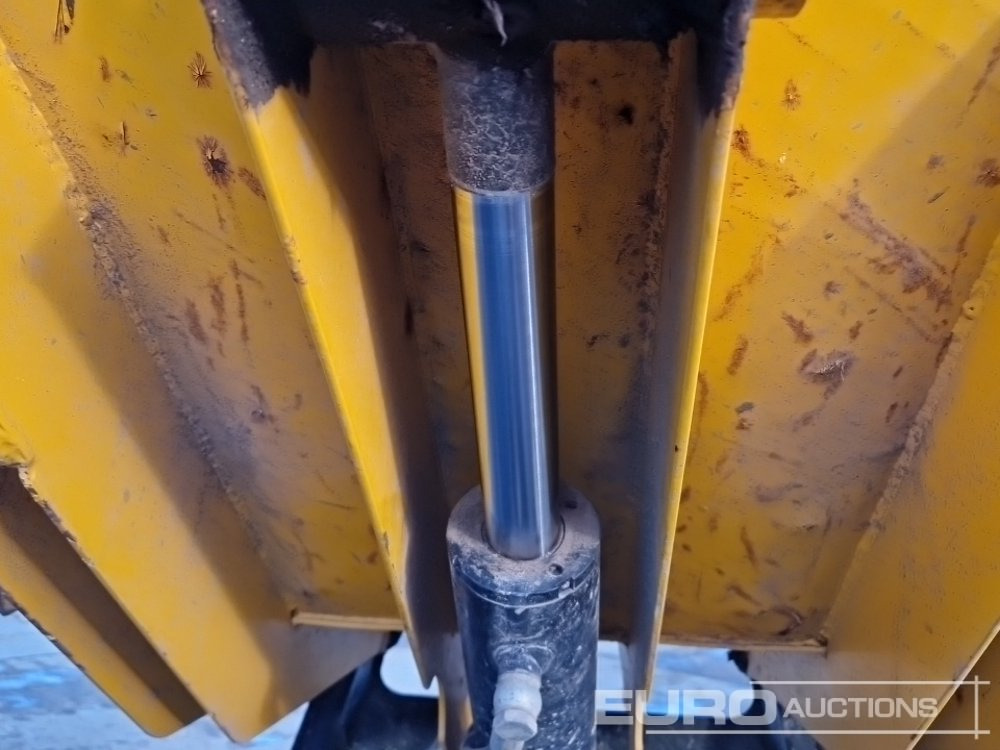 Tombador 2017 JCB 3TST: foto 27