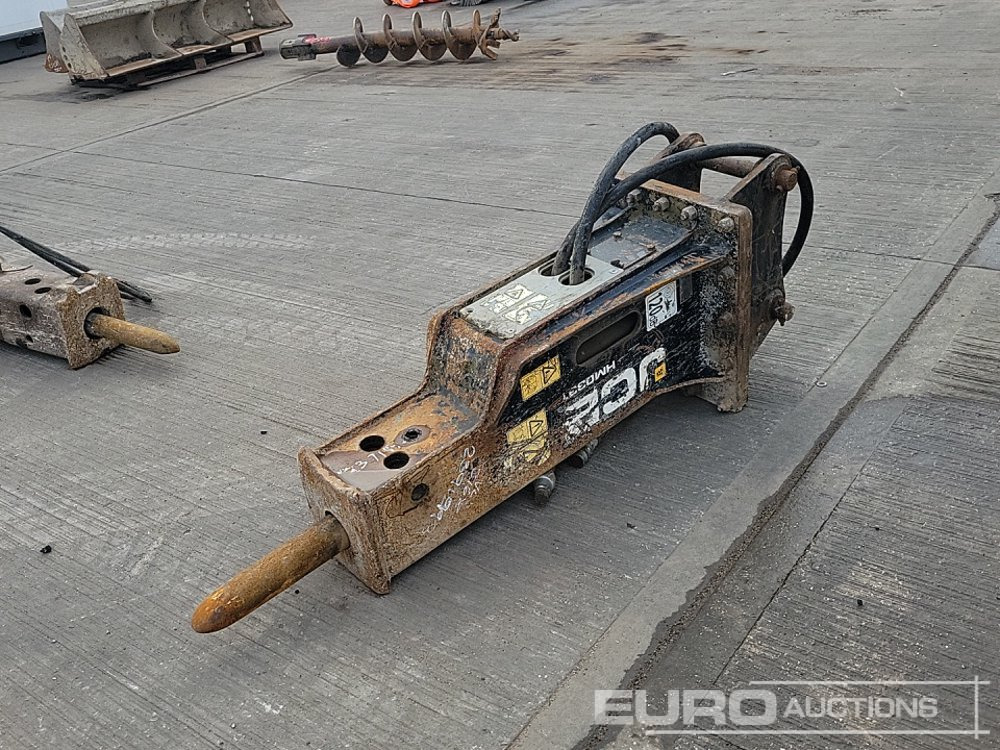 2017 JCB HM033T - Martelo hidráulico: foto 1 2017 JCB HM033T - Martelo hidráulico: foto 1