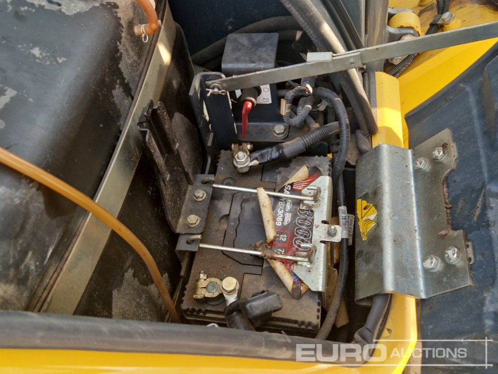 Mini escavadeira 2017 Komatsu PC55MR-3: foto 28