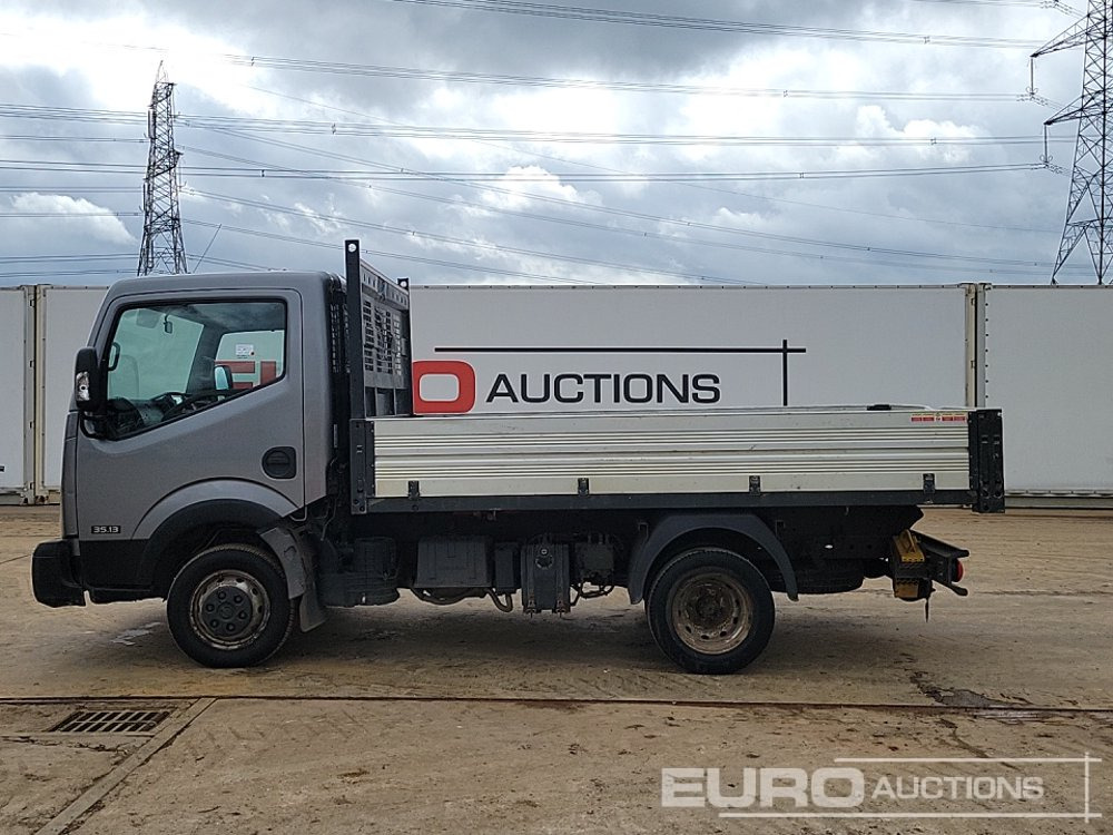 2017 Nissan Cabstar NT400 - Carrinha de caixa aberta: foto 2 2017 Nissan Cabstar NT400 - Carrinha de caixa aberta: foto 2