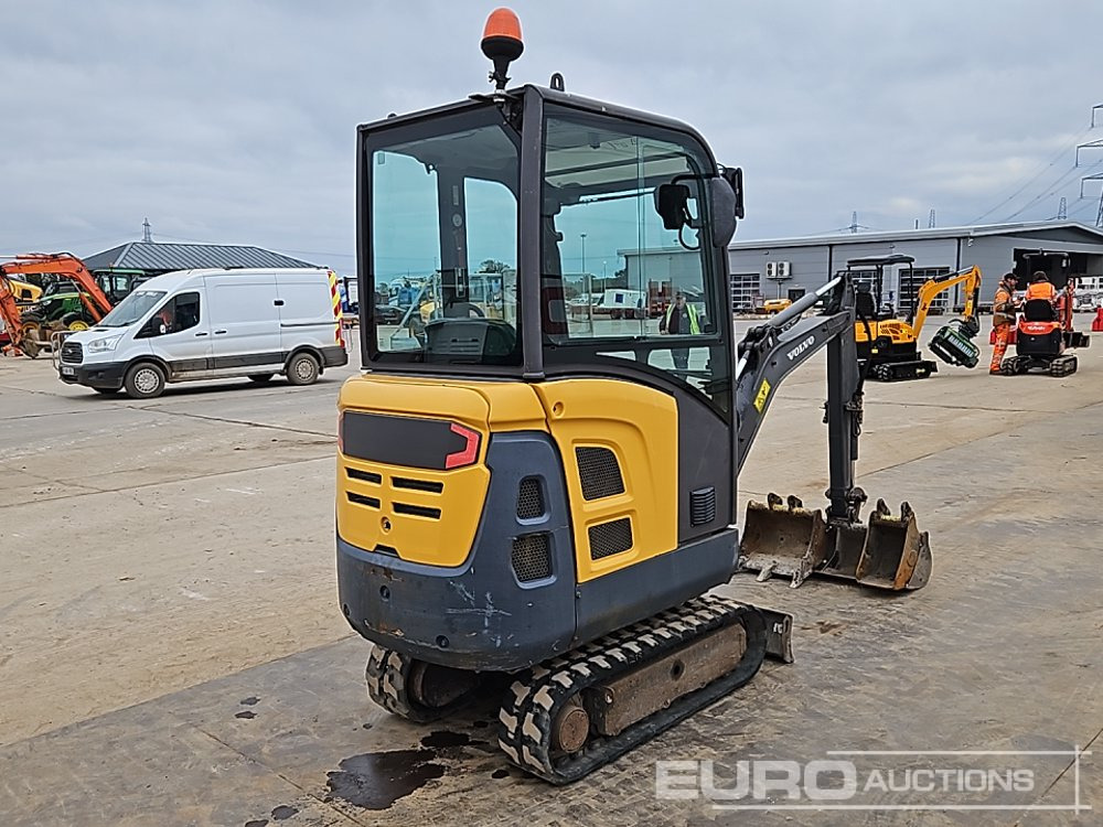 2017 Volvo EC15D - Mini escavadeira: foto 5 2017 Volvo EC15D - Mini escavadeira: foto 5