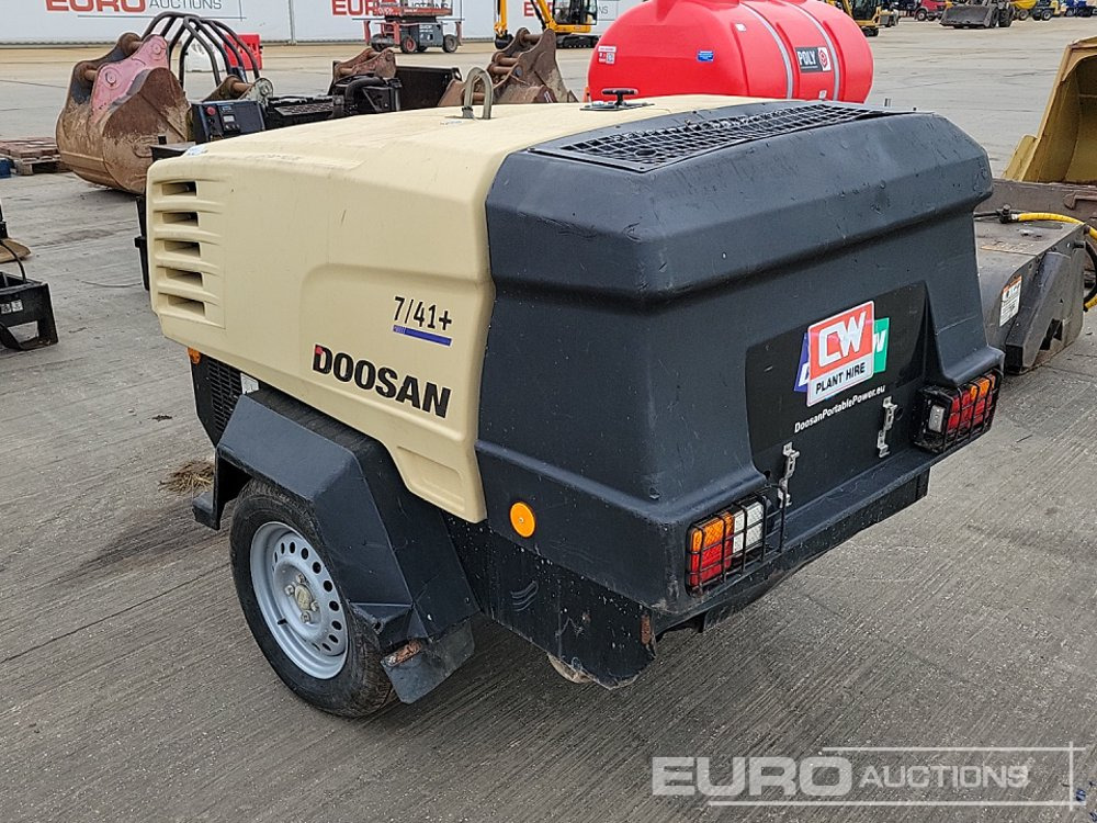 2018 Doosan 7/41 125CFM - Compressor de ar: foto 3 2018 Doosan 7/41 125CFM - Compressor de ar: foto 3