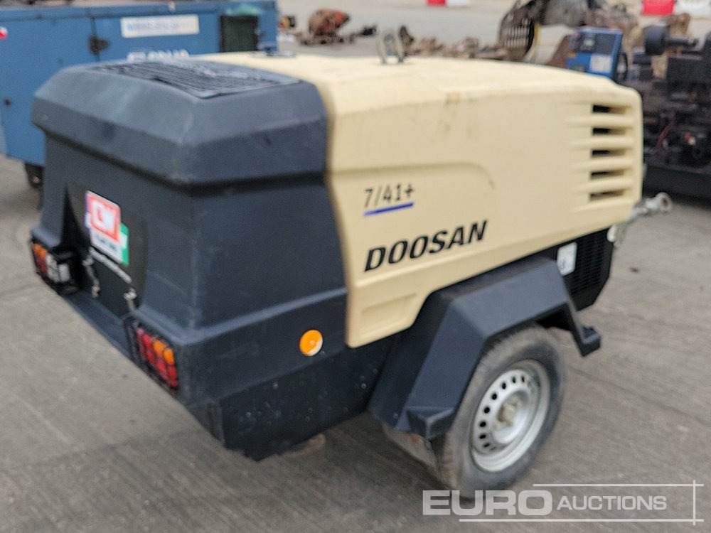 2018 Doosan 7/41 125CFM - Compressor de ar: foto 5 2018 Doosan 7/41 125CFM - Compressor de ar: foto 5