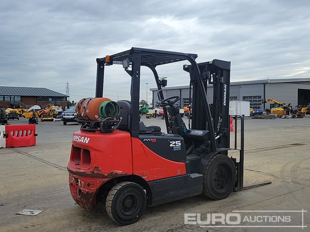 2018 Doosan G25P-5 - Empilhadeira: foto 5 2018 Doosan G25P-5 - Empilhadeira: foto 5