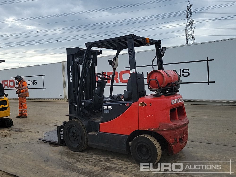 2018 Doosan G25P-5 - Empilhadeira: foto 3 2018 Doosan G25P-5 - Empilhadeira: foto 3