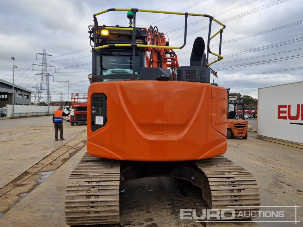 2018 Hitachi ZX135US-6 - Escavadora de rastos: foto 4 2018 Hitachi ZX135US-6 - Escavadora de rastos: foto 4