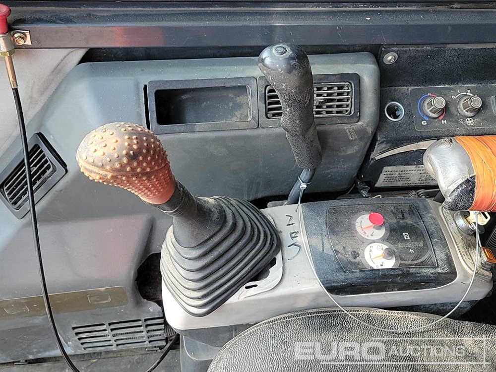 Mini escavadeira 2018 Komatsu PC56-7: foto 39
