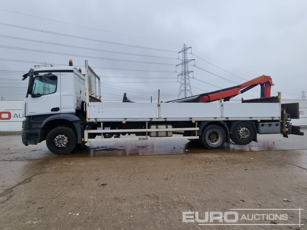 2018 Mercedes Arocs 2533 - Camião de caixa aberta/ Plataforma: foto 2 2018 Mercedes Arocs 2533 - Camião de caixa aberta/ Plataforma: foto 2