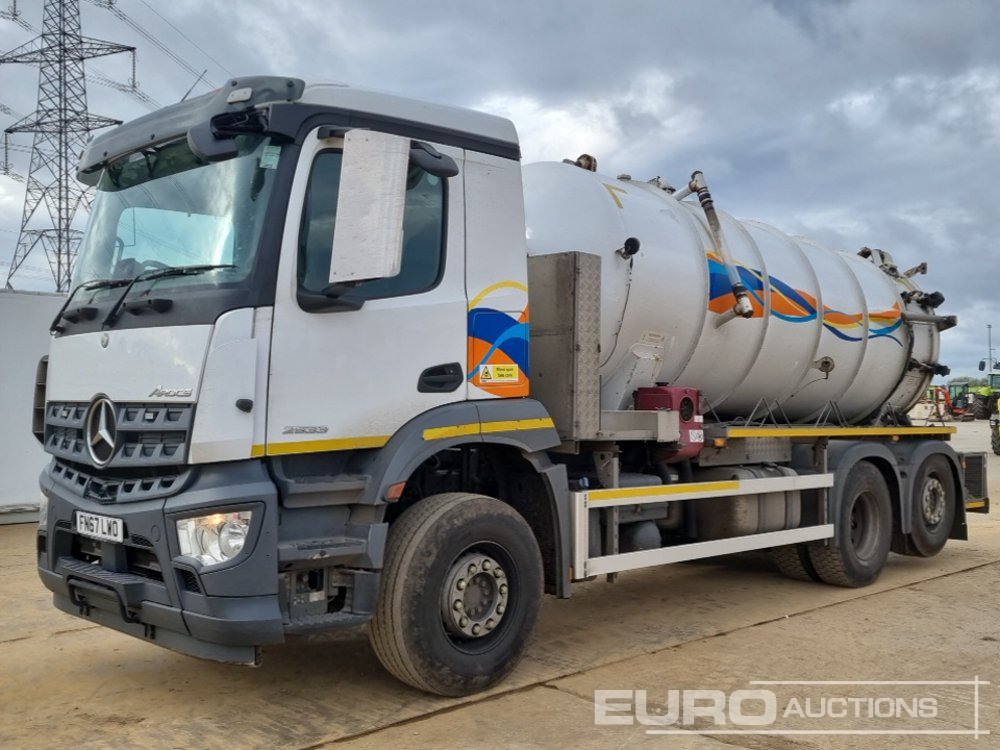 2018 Mercedes Arocs 2533 - Caminhão tanque: foto 1 2018 Mercedes Arocs 2533 - Caminhão tanque: foto 1