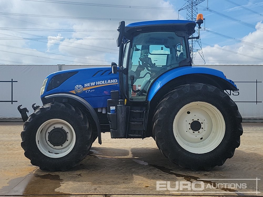 2018 New Holland T7.210 - Trator: foto 2 2018 New Holland T7.210 - Trator: foto 2