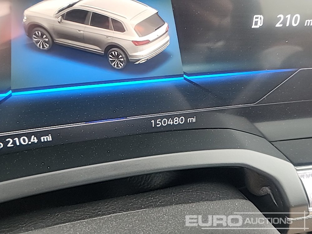 SUV 2018 Volkswagen Touareg: foto 41