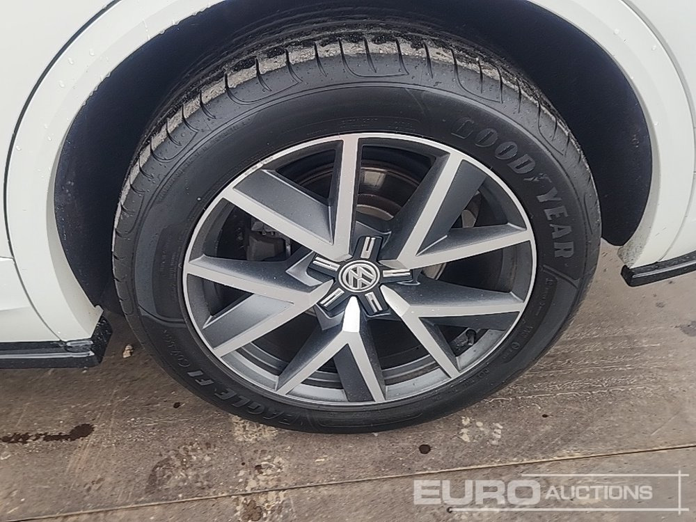SUV 2018 Volkswagen Touareg: foto 10