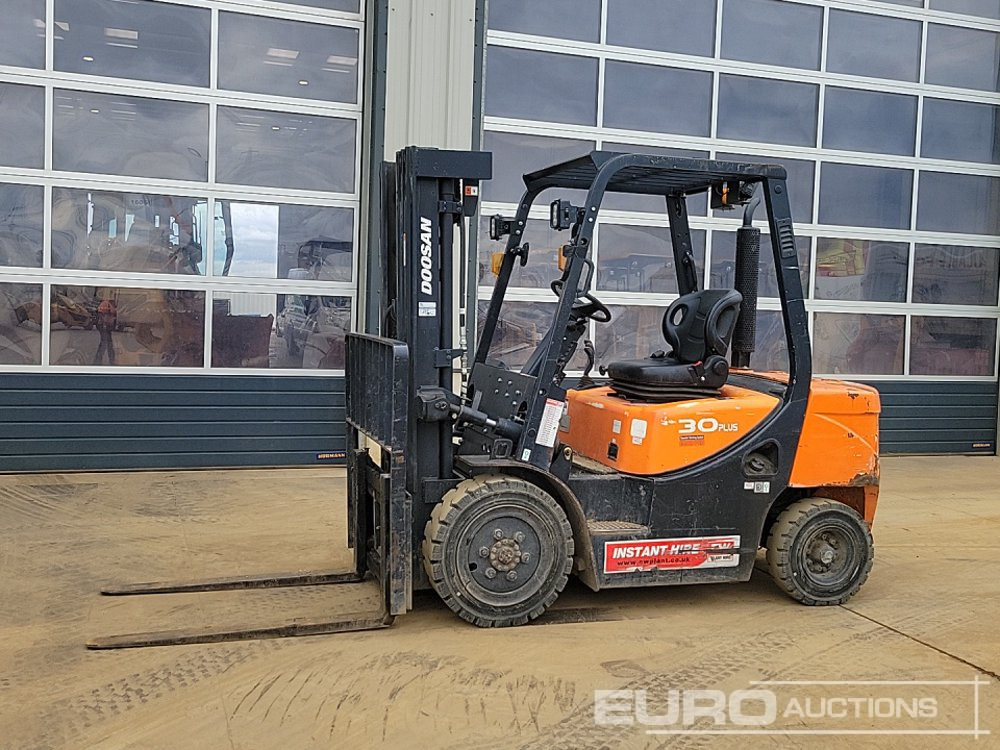 2019 Doosan D30GP - Empilhadeira: foto 2 2019 Doosan D30GP - Empilhadeira: foto 2