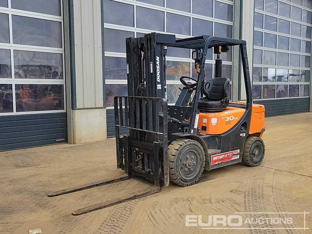 2019 Doosan D30GP - Empilhadeira: foto 1 2019 Doosan D30GP - Empilhadeira: foto 1