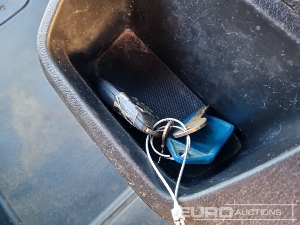 Carrinha de caixa aberta 2019 Mercedes Sprinter 316: foto 31 Carrinha de caixa aberta 2019 Mercedes Sprinter 316: foto 31