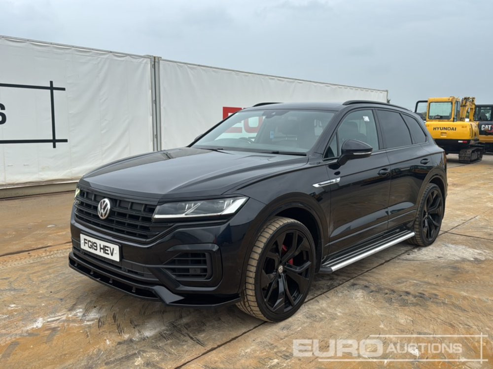 2019 Volkswagen Touareg V6 TDI - SUV: foto 1 2019 Volkswagen Touareg V6 TDI - SUV: foto 1