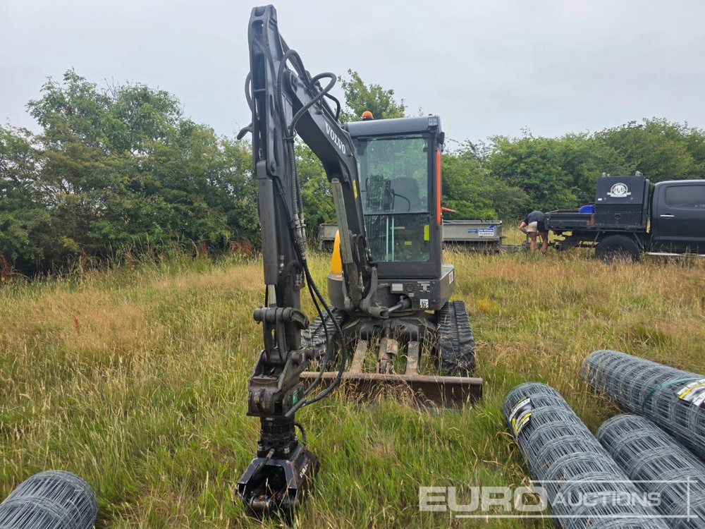 2019 Volvo EC27D - Mini escavadeira: foto 1 2019 Volvo EC27D - Mini escavadeira: foto 1