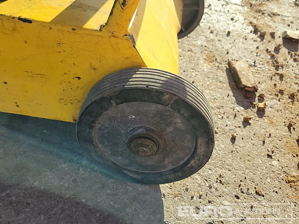 Máquina de asfalto 2019 Wacker Neuson BFS1345: foto 10