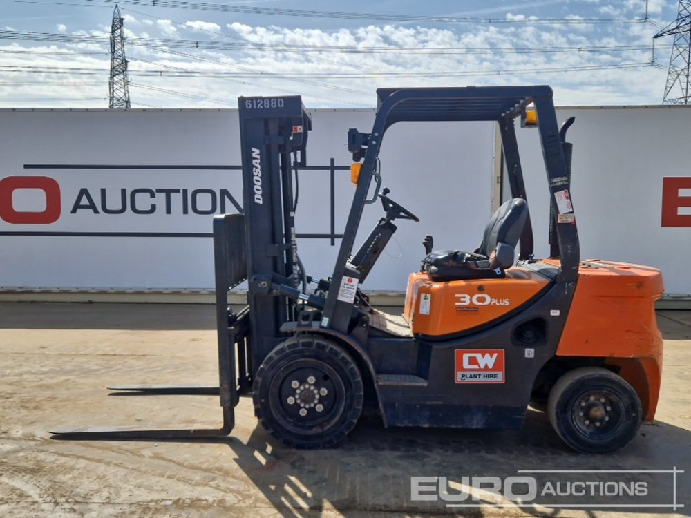 2020 Doosan D30GP - Empilhadeira: foto 2 2020 Doosan D30GP - Empilhadeira: foto 2