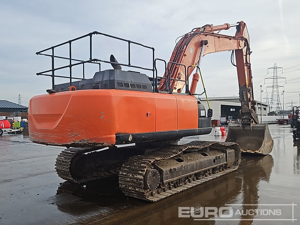 2020 Hitachi ZX350LC-6 - Escavadora de rastos: foto 5 2020 Hitachi ZX350LC-6 - Escavadora de rastos: foto 5