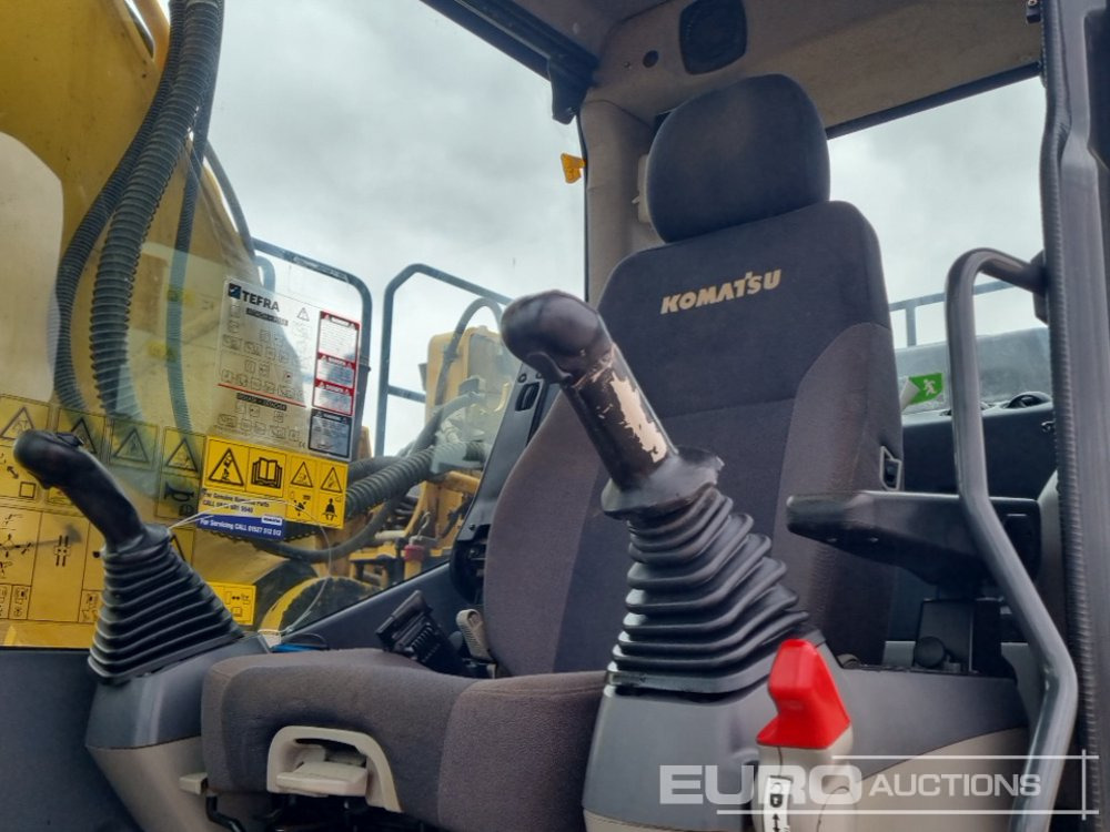 Escavadora de rastos 2020 Komatsu HB215LC-3: foto 38