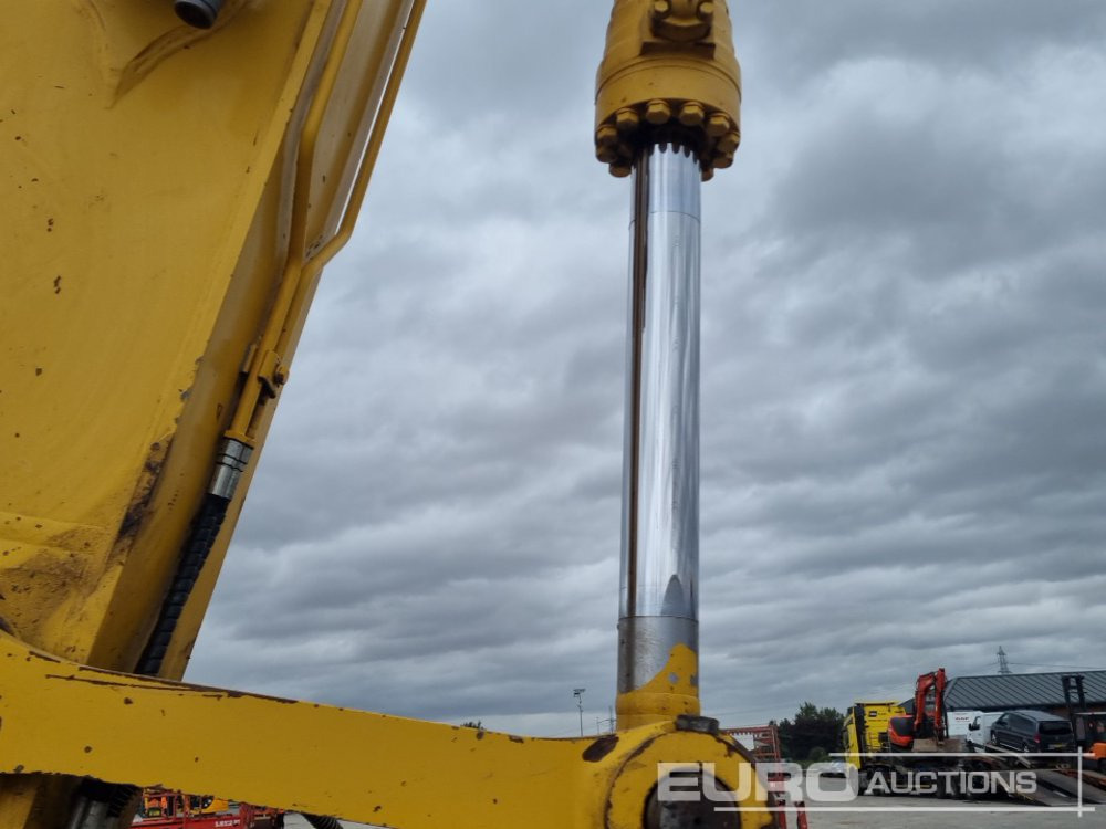 Escavadora de rastos 2020 Komatsu HB215LC-3: foto 31